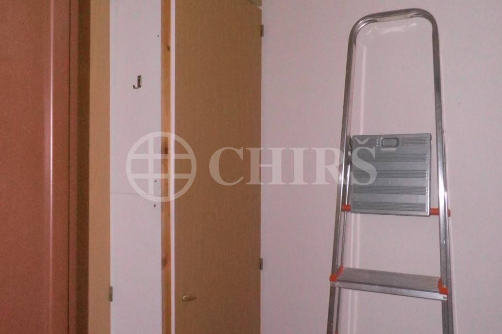 Prodej garsoniery,OV,30m2, ul.Vitošská 3415, P-12  Modřany