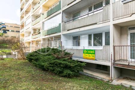 Pronájem bytu 3+1 s lodžií, DV, 81m2, ul. Borovanského 2379/18, Praha 13 - Velká Ohrada