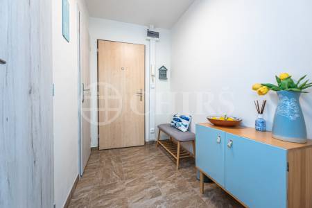 Prodej bytu 1+kk, DV, 29 m2, ul. Daškova 3086/26, Praha 4 - Modřany