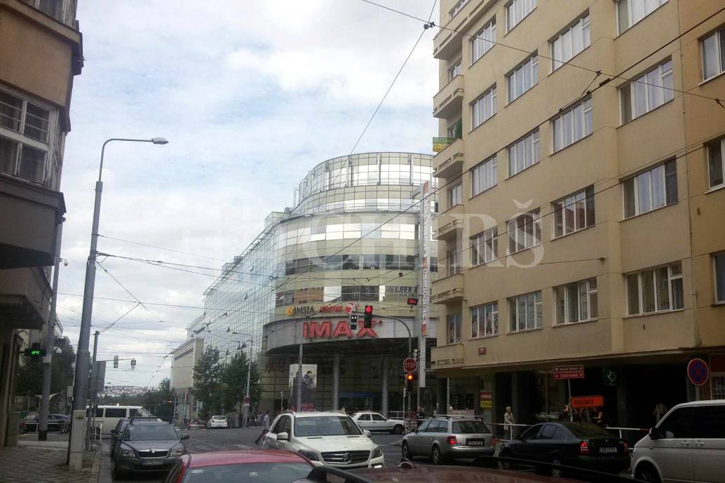 Pronájem zařízeného bytu 4+KK, 110m2, OV, Rezidence Flora - Jičínská 10, Praha 3 Vinohrady