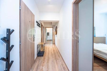 Prodej bytu 3+kk s balkonem, OV, 68m2, Apartmány Hrdlička, Slapy