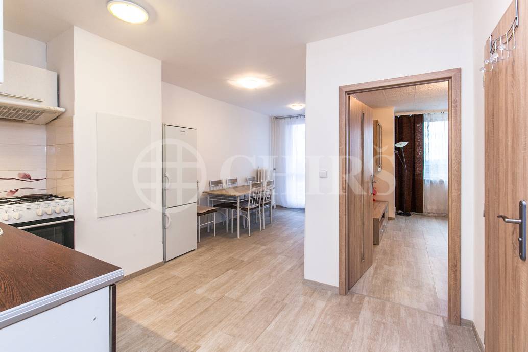 Pronájem bytu 3+1 s lodžii, DV, 75m2, ul.Steinerova 606/8, Praha 4 Háje.