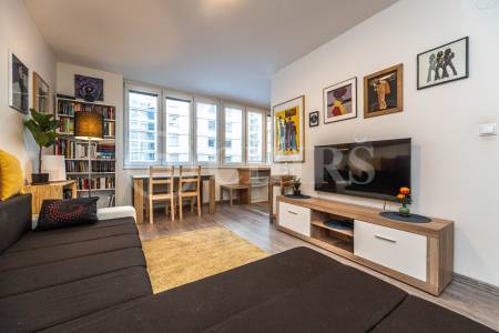 Prodej bytu 3+kk, OV, 73 m2, ul. Petržílkova 2564/21, Praha 5 - Nové Butovice