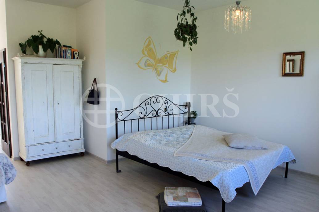 Prodej rodinného domu 4+kk, OV, 154m2, ul. Jarní 271, Lešany  - Nelahozeves