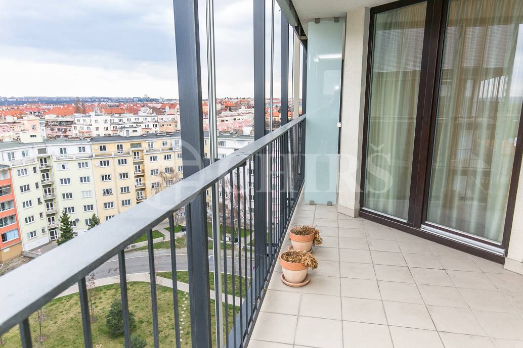 Prodej bytu 3+kk/L, OV, 103m2, ul. Ke Kapslovně 2855/5, Praha 3 - Žižkov