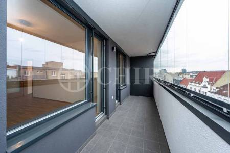 Prodej bytu 2+kk s balkonem, OV, 51m2, ul. U Průhonu 1624/1a, Praha 7 - Holešovice