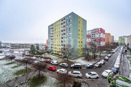 Prodej bytu 2+kk s lodžií, OV, 44m2, ul. Kpt. Stránského 963/31, Praha 14 - Černý Most