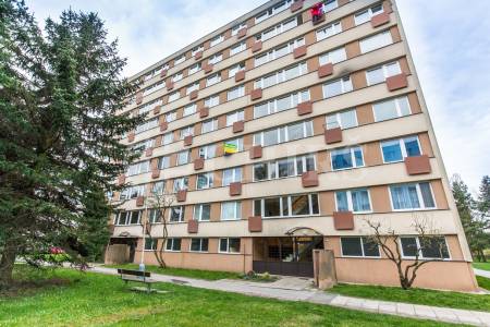 Prodej bytu 3+1, OV, 72m2, ul. Ústecká 3055, Kladno - Kročehlavy