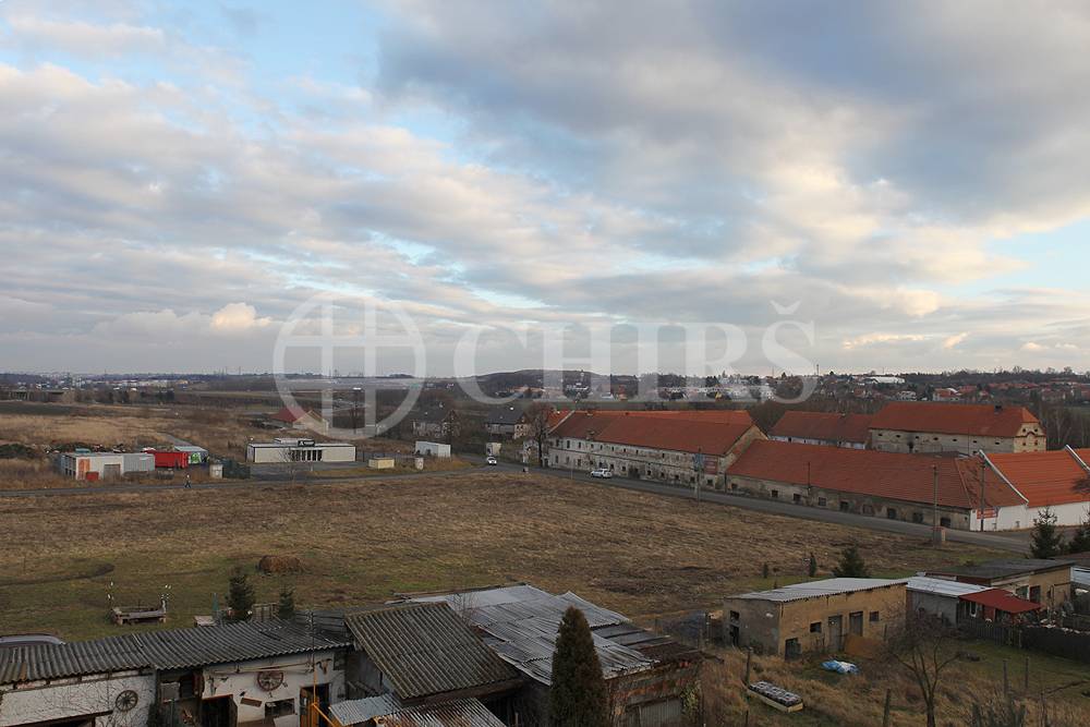 Prodej půdního prostoru, OV, 190m2, ul. Komenského 210, Praha západ - Jinočany