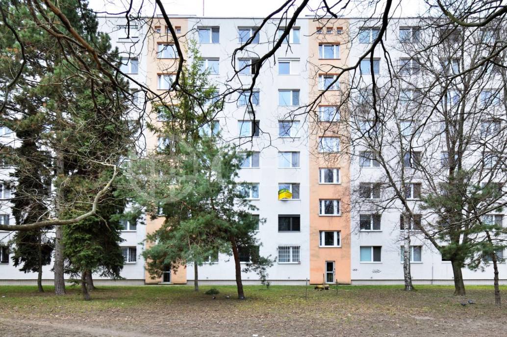 Predaj 2-izbového bytu s balkónom, OV, 62m2, ul. Štefunkova 3143/13, Bratislava - Ružinov