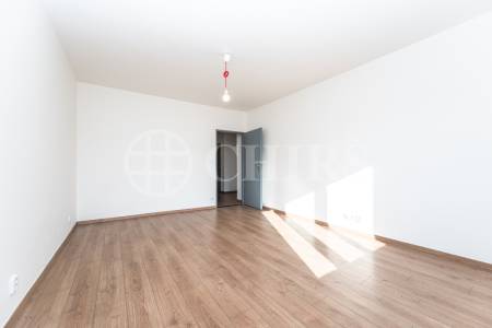 Prodej bytu 1+1 se sklepem, OV, 53 m², ul. Zavadilova 96/14, Praha 6 – Dejvice.