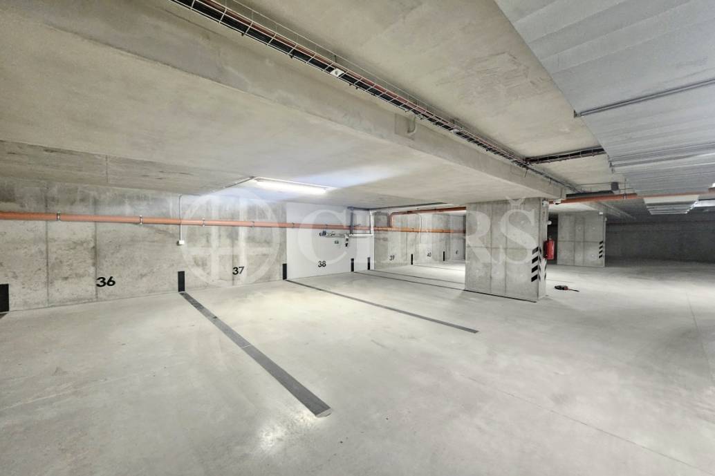 Pronájem bytu 2+kk, balkón, garážové stání, sklepy, OV, 61m2, ul. U Borského parku, Plzeň