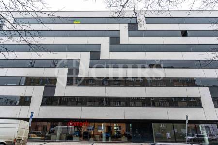 Prodej bytu 2+kk s balkonem, OV, 51m2, ul. U Průhonu 1624/1a, Praha 7 - Holešovice