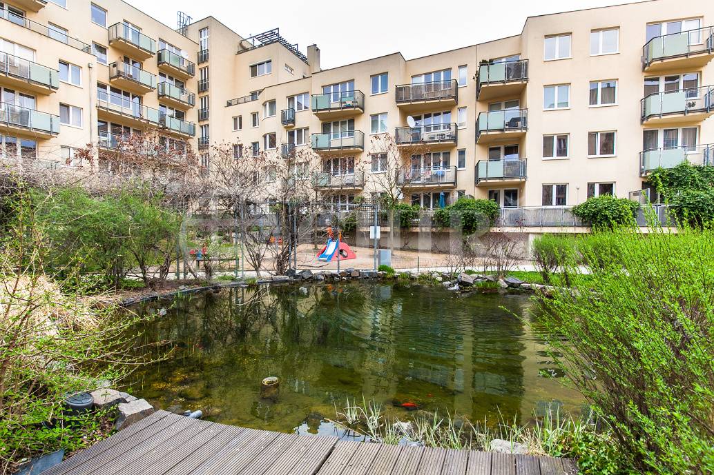 Pronájem bytu 4+kk/B/L/GS, OV, 100m2, ul. Berlínská 1491/9, Praha 10 - Hostivař