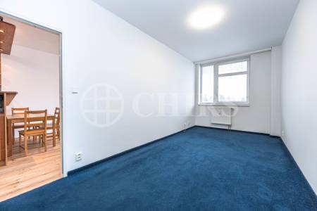 Prodej bytu 2+kk s balkonem, OV, 68m2, ul. Trnkovo náměstí 1112/1, Praha 5 - Hlubočepy