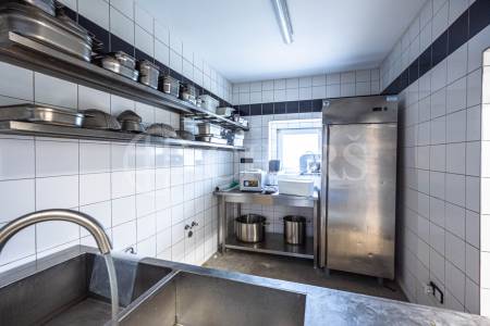 Pronájem restaurace, OV, 140m2, ul. Husovo nám., Hostivice