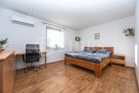 Prodej rodinného domu 4+kk, OV, 122 m², ul. Školní, Cvrčovice