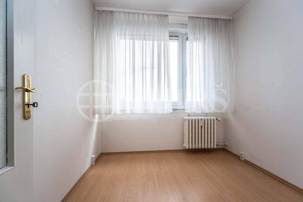 Prodej bytu 5+1 s lodžií, OV, 121m2, ul. Dominova 2464/13, Praha 5 - Stodůlky