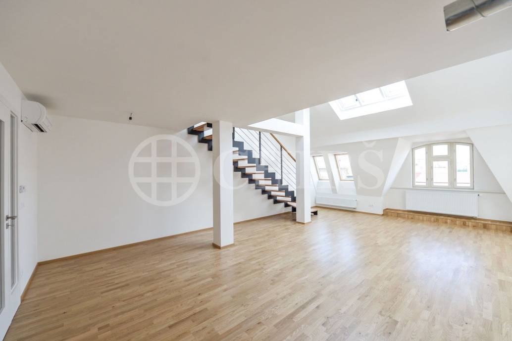 Prodej bytu 4+kk/B/T/G, OV, 161,2 m2, ul. Korunovační 570/18, Praha 7-Bubeneč