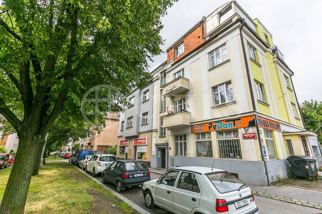 Pronájem ateliéru 2+kk, OV, 72m2, ul. Za vokovickou vozovnou 362/19, Praha 6 – Liboc 