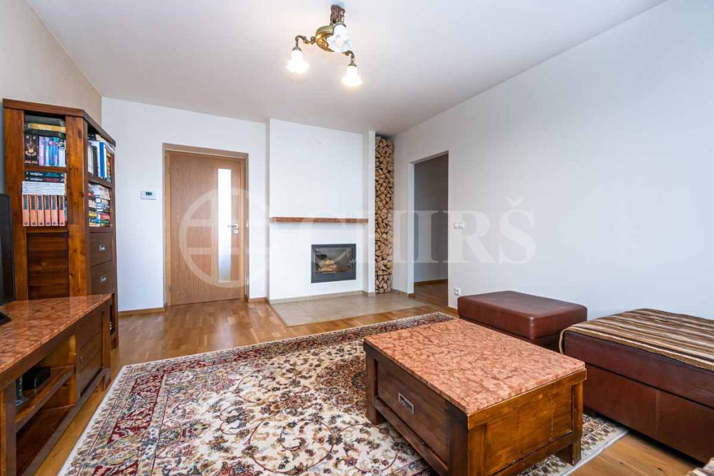 Prodej bytu 4+kk s lodžií a garáží, DV, 84m2, ul. Nad Šárkou 2087/16, Praha 6 - Dejvice
