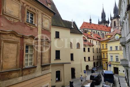 Pronájem kanceláři , 45 m2, ul. Týnská 1053/21, Praha 1, Staré město.