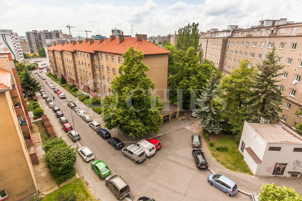 Pronájem bytu 2+kk, OV, 59m2, ul. Novorossijská 977/16, Praha 10 - Vršovice