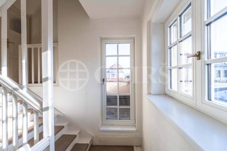 Pronájem RD 5+1 se zahradou, OV, ul. Na Ořechovce 201/20, Praha 6 - Střešovice