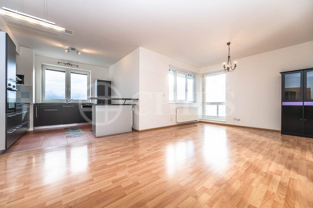 Pronájem bytu 3+kk, OV, 79 m2, ul. Dělená 976/3, Praha 5 - Řeporyje