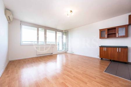 Prodej bytu 1+kk s balkonem a garážovým stáním, OV, 41m2, ul. Petržílkova 2583/15, Praha 5 - Stodůlky