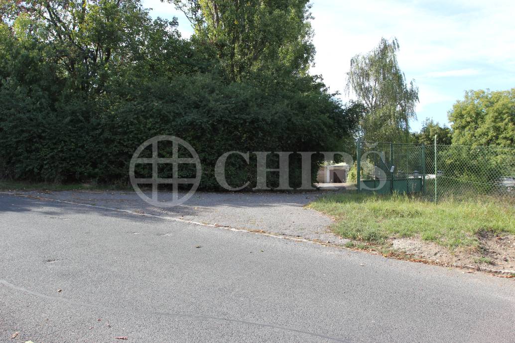 Pronájem 20 garáží, OV, 360m2, ul. Urbanova, Praha 5 - Košíře
