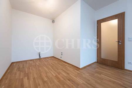 Prodej bytu 2+kk s balkonem, OV, 51m2, ul. U Průhonu 1624/1a, Praha 7 - Holešovice