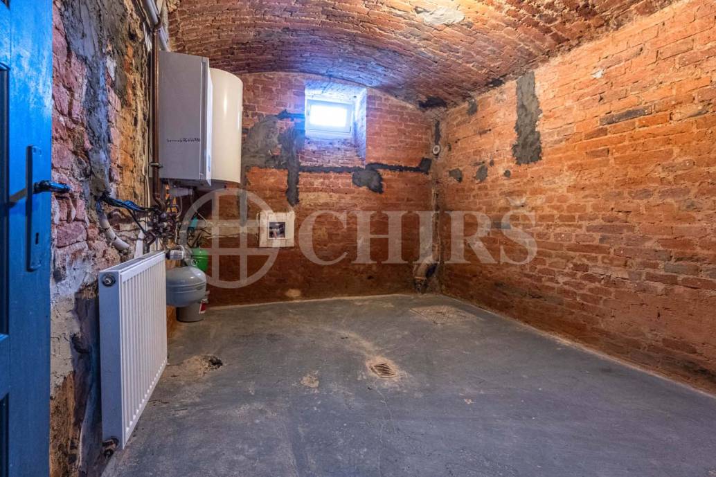 Pronájem RD 5+1 se zahradou, OV, ul. Na Ořechovce 201/20, Praha 6 - Střešovice