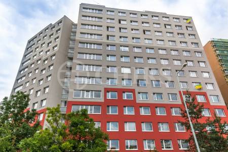 Prodej bytu 3+kk/L, DV, 81m2, ul. U Jezera 2038/20, Praha  5 - Stodůlky