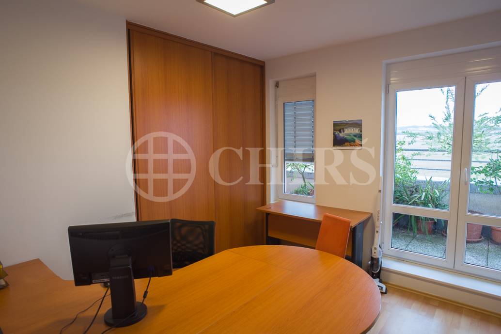 Prodej bytu 4+kk/T/GS, 105 m2 + 58 m2 terasa, Holubí 7, Praha 6 - Suchdol