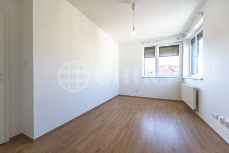 Prodej bytu 3+kk s dvěma balkony, OV, 83m2, ul. Hevlínská 495/3, Praha 5 - Zličín