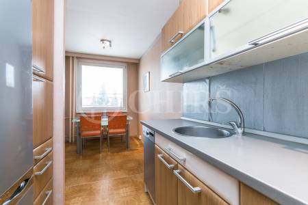 Pronájem bytu 3+1 s lodžií, DV, 73m2, ul. Píškova 1956/32, 155 00 Praha 5 - Stodůlky