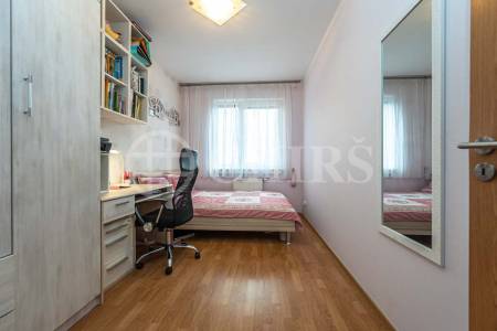 Prodej bytu 3+kk s balkonem, OV, 74m2, ul. U Kamýku 1001/6, Praha 4 - Kamýk