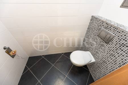 Pronájem bytu 1+kk, 38 m² + lodžie 9 m², garážové stání a sklep, ul. Mišovická 492/1a, Praha 5 – Zličín