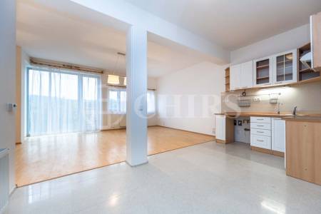 Prodej bytu 2+kk, OV, 57m2, ul. Pod Homolkou 302/31, Praha 5 - Motol