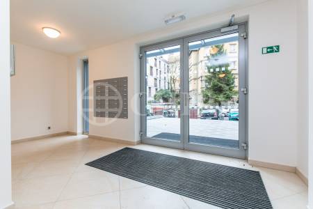 Pronájem bytu 2+kk s lodžií a garážovým stáním, OV, 66m2, ul. U Nikolajky 3325/34, Praha 5 - Smíchov
