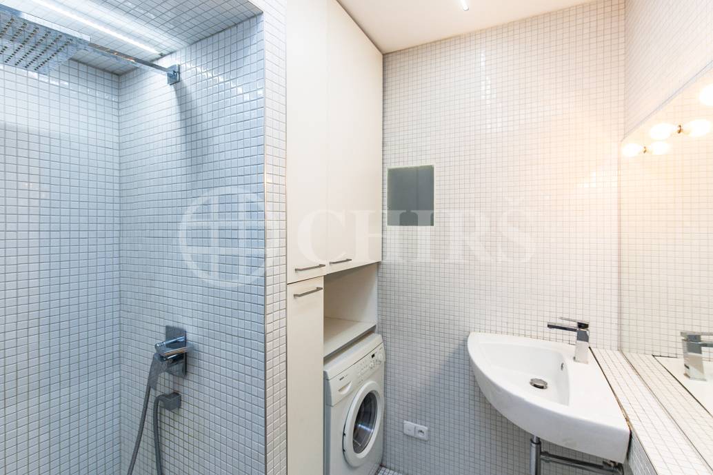 Prodej bytu 2+kk, OV, 40m2, ul. Nad Kajetánkou 1445/29, P-6 Břevnov
