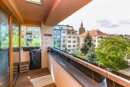 Pronájem bytu 4+kk, OV, 108m2, ul.  Čínská 717/13, Praha 6 - Bubeneč