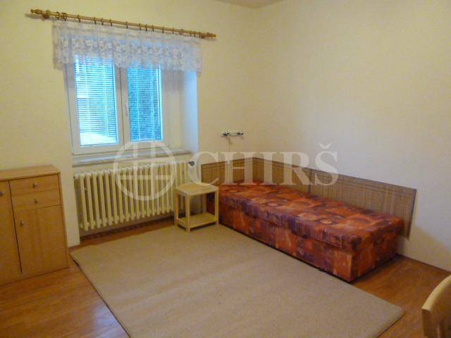 Pronájem bytu 1+kk, OV, 20m2, ul. U Waltrovky 187/5, Praha 5 - Jinonice