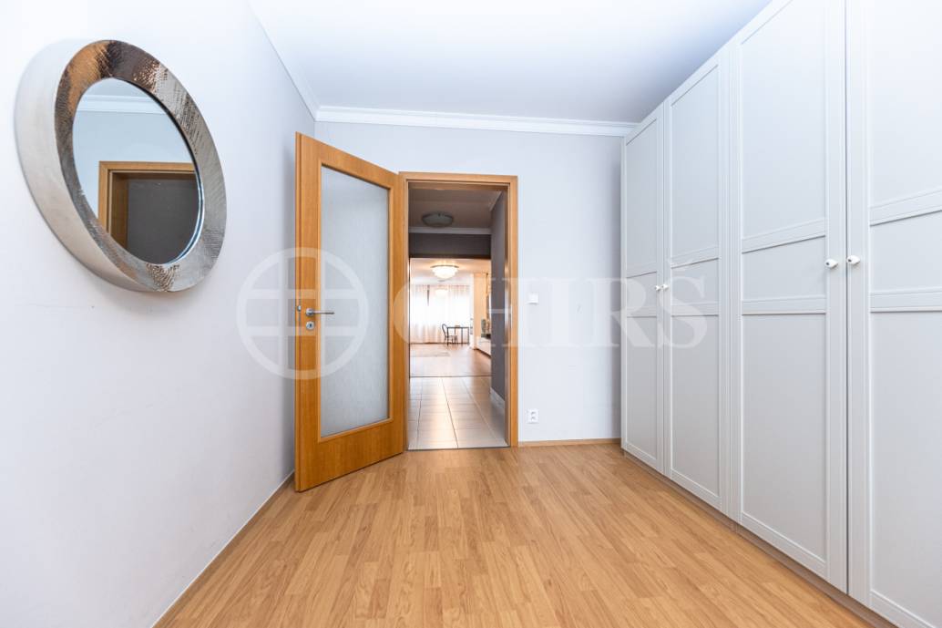 Prodej bytu 3+kk s balkonem, OV, 116m2, ul. Hanusova 1537/1b, Praha 4 - Michle