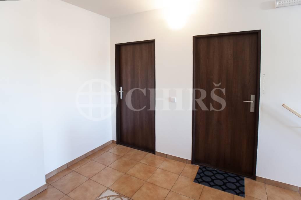Pronájem bytu 2+kk, OV, 45m2, ul. Na Radosti 109/28, Praha 5 - Zličín