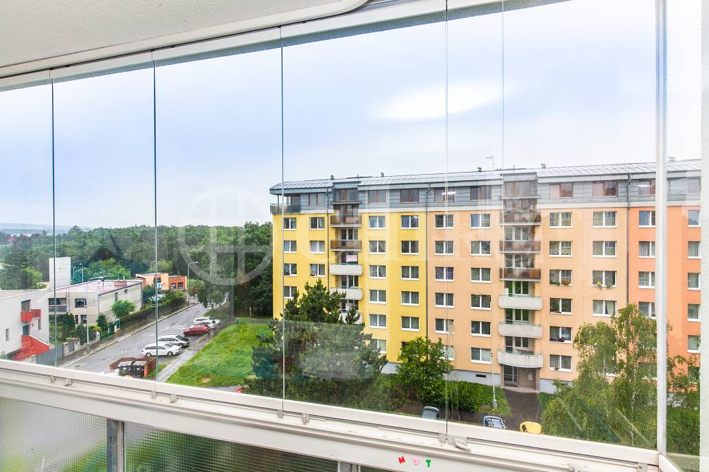 Prodej bytu 3+1/L, DV, 66m2, ul. Šatrova 663,  Praha 4 Kamýk
