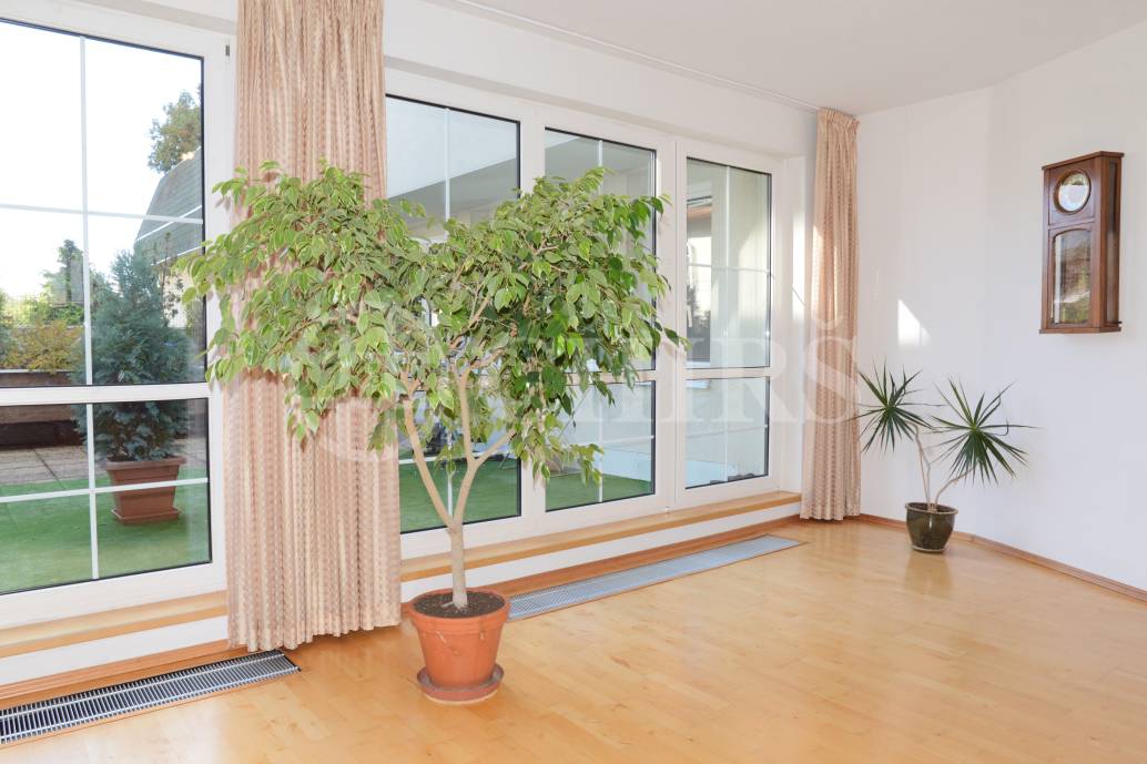 Prodej 2 bytů, OV, 289m2, ul. Voskovcova 1075/57, Praha 5 – Barrandov