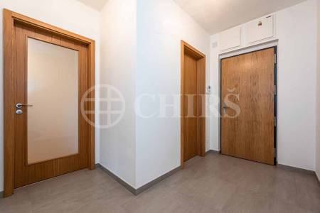Prodej bytu 2+kk s balkonem, OV, 51m2, ul. U Průhonu 1624/1a, Praha 7 - Holešovice