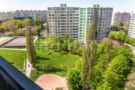 Prodej bytu 3+kk s balkonem, OV, 80m2, ul. Jeremiášova 2722/2b, Praha 5 - Stodůlky